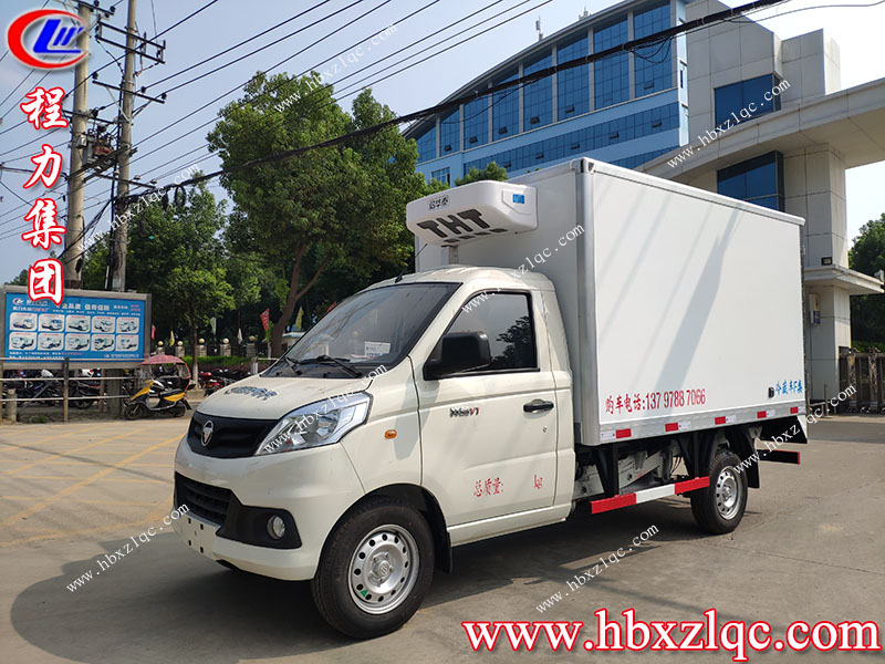 湖北程力集團創(chuàng)路上的好幫手福田祥菱冷藏車！