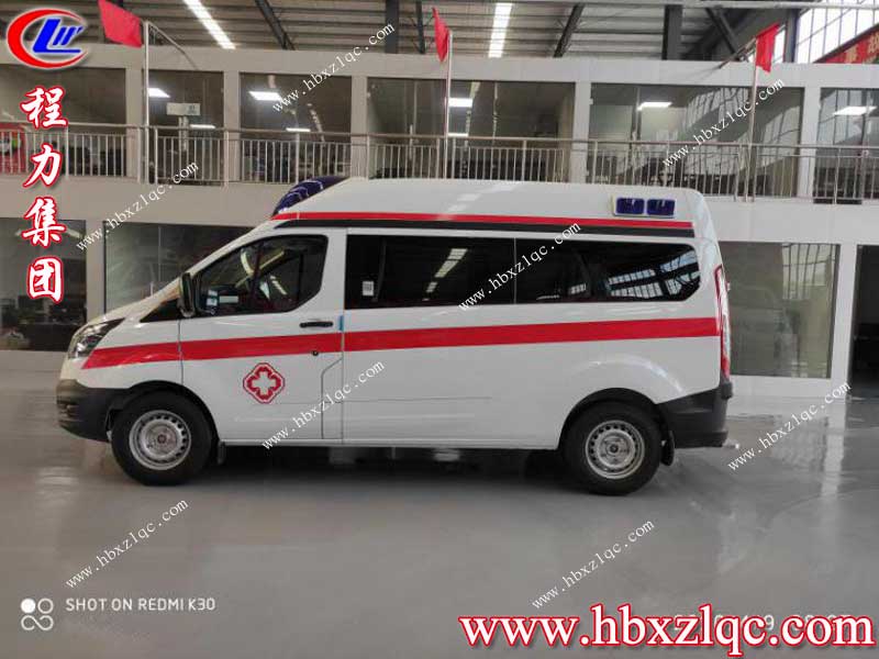 湖北程力福特V362監(jiān)護型救護車，助力貴州遵義白衣戰(zhàn)士一臂之力