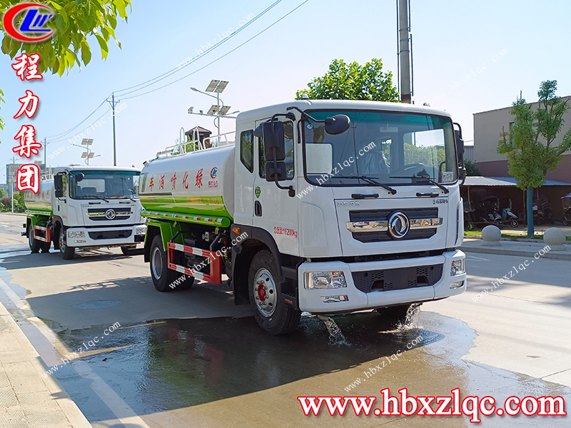 程力集團(tuán)東風(fēng)D9灑水車發(fā)車前往內(nèi)蒙古通遼市，為內(nèi)蒙抗旱救災(zāi)盡一份力！